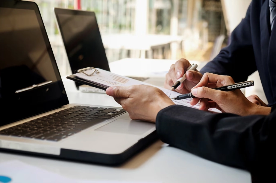 Why a Business Checking Account Is Crucial for the Financial Health of Your Small Online Store